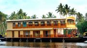 panoramichouseboats
